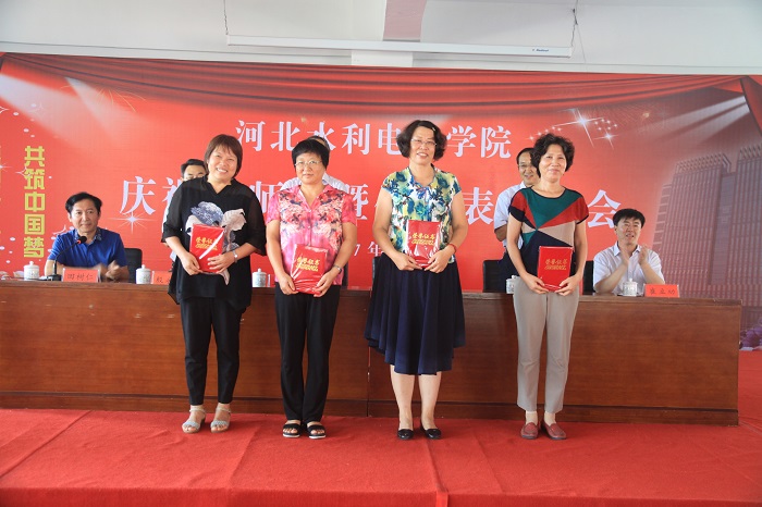 IMG_0592.JPG IMG_0592.JPG